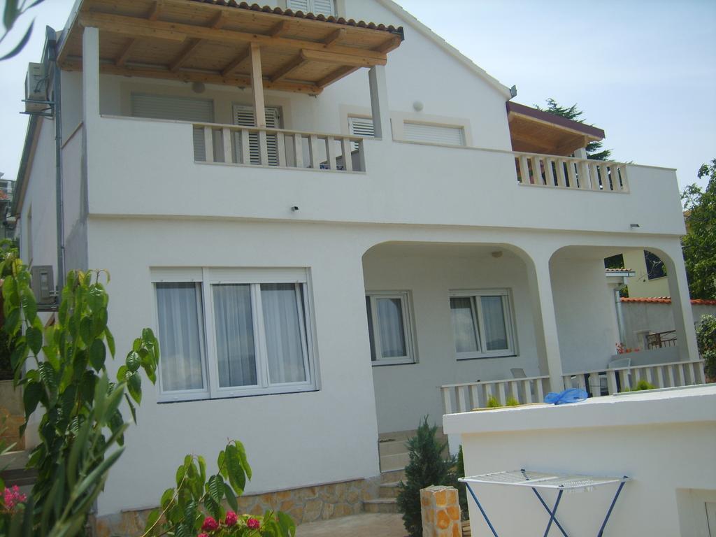 Apartments Iva Alla Trogir Eksteriør billede
